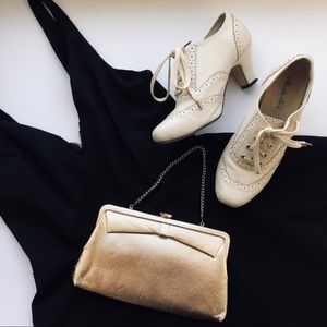 Vintage inspired oxford booties 🎀